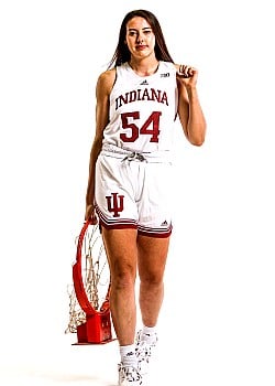 Mackenzie Holmes